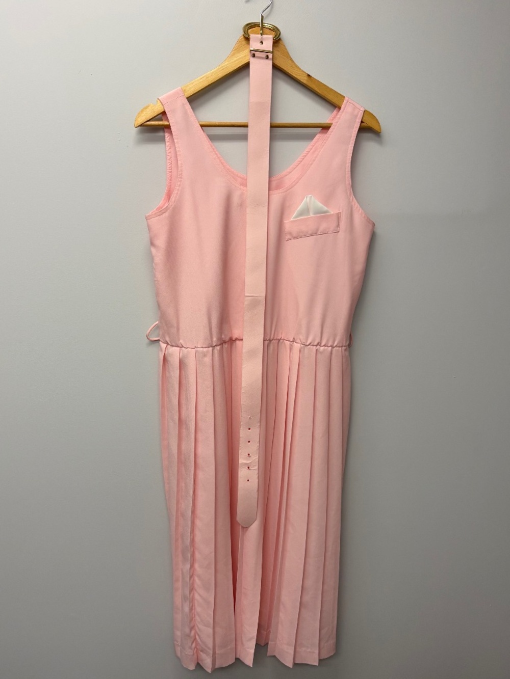 Vintage 80s Pastel Pink Pleated Midi Dress with Belt, Retro Pocket Square Sz 9